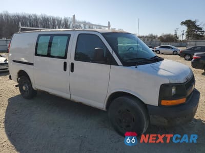 Czwarte zdjęcie samochodu z boku: 2008 CHEVROLET EXPRESS G2500 VIN:1GCGG25C381129400 - miniatura