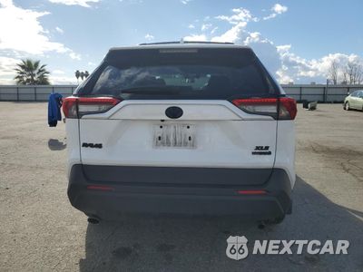 Zdjęcie 6 z 12 samochodu: 2023 TOYOTA RAV4 XLE VIN:4T3RWRFV2PU085104 - miniatura