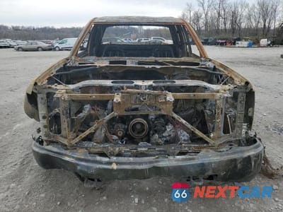 Piąte zdjęcie samochodu w środku: 2015 CHEVROLET SILVERADO K1500 VIN:1GCVKPEC2FZ389045 - miniatura