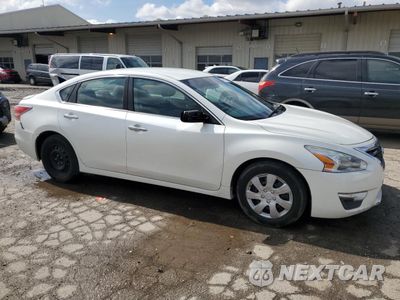 Czwarte zdjęcie samochodu z boku: 2013 NISSAN ALTIMA 2.5 VIN:1N4AL3AP4DN550051 - miniatura