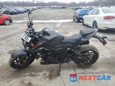 Trzecie zdjęcie samochodu z tyłu: 2018 SUZUKI GSX-S750 M VIN:JS1C533D0J2100405 - miniatura