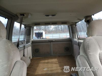 Zdjęcie 10 z 13 samochodu: 2003 CHEVROLET ASTRO VIN:1GNEL19XX3B114798 - miniatura