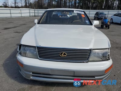 Piąte zdjęcie samochodu w środku: 1996 LEXUS LS 400 VIN:JT8BH22F2T0043515 - miniatura