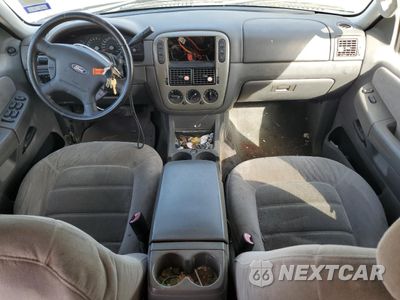 Zdjęcie 8 z 13 samochodu: 2005 FORD EXPLORER XLT VIN:1FMZU73K55UA90324 - miniatura