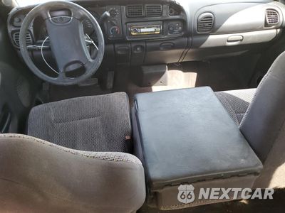 Zdjęcie 8 z 13 samochodu: 1998 DODGE RAM 1500 VIN:3B7HC13Y1WG184693 - miniatura
