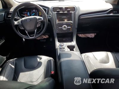 Zdjęcie 8 z 14 samochodu: 2019 FORD FUSION TITANIUM VIN:3FA6P0SU1KR161777 - miniatura