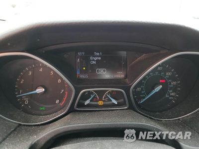 Zdjęcie 9 z 13 samochodu: 2014 FORD FOCUS TITANIUM VIN:1FADP3J2XEL222328 - miniatura