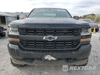 Piąte zdjęcie samochodu w środku: 2018 CHEVROLET SILVERADO K1500 CUSTOM VIN:3GCUKPEC4JG323181 - miniatura