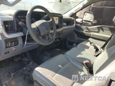 Zdjęcie 8 z 13 samochodu: 2024 FORD F350 SUPER DUTY VIN:1FT8X3BA3REC14549 - miniatura