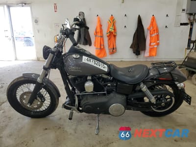Trzecie zdjęcie samochodu z tyłu: 2016 HARLEY-DAVIDSON FXDB DYNA STREET BOB VIN:1HD1GXM12GC313781 - miniatura