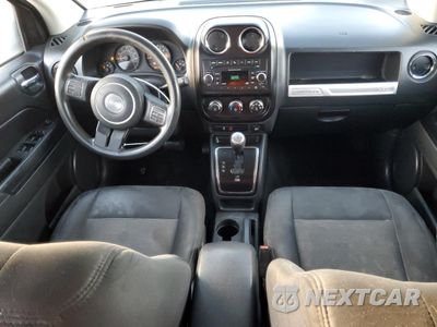 Zdjęcie 8 z 13 samochodu: 2015 JEEP COMPASS SPORT VIN:1C4NJCBB3FD203565 - miniatura