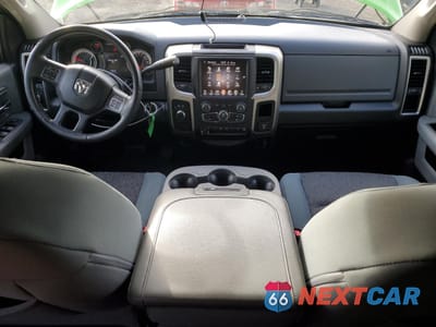 Zdjęcie 8 z 12 samochodu: 2013 RAM 2500 SLT VIN:3C6TR5MT4DG555093 - miniatura