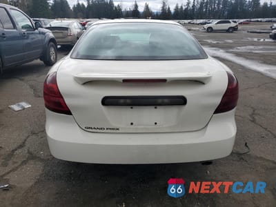 Zdjęcie 6 z 12 samochodu: 2006 PONTIAC GRAND PRIX VIN:2G2WP552961278944 - miniatura