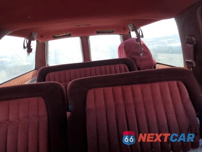 Zdjęcie 10 z 15 samochodu: 1994 CHEVROLET SUBURBAN K1500 VIN:1GNFK16K6RJ324152 - miniatura