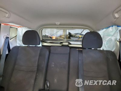Zdjęcie 10 z 15 samochodu: 2016 NISSAN ROGUE S VIN:KNMAT2MV6GP708803 - miniatura