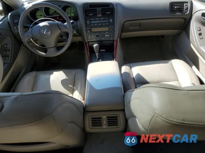 Zdjęcie 8 z 14 samochodu: 2004 LEXUS GS 300 VIN:JT8BD69S640196910 - miniatura