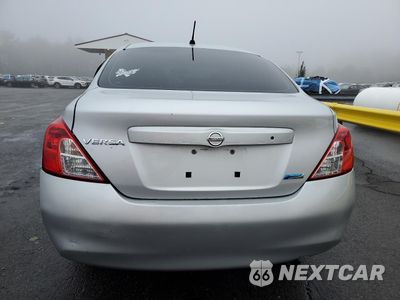 Zdjęcie 6 z 12 samochodu: 2012 NISSAN VERSA S VIN:3N1CN7AP8CL848589 - miniatura