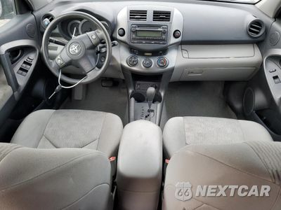 Zdjęcie 8 z 13 samochodu: 2012 TOYOTA RAV4 VIN:2T3BF4DVXCW232903 - miniatura