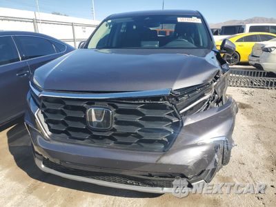 Piąte zdjęcie samochodu w środku: 2025 HONDA PILOT EXL VIN:5FNYG2H43SB023259 - miniatura