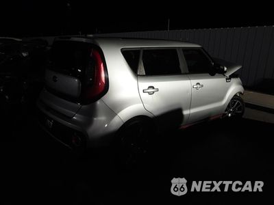 Trzecie zdjęcie samochodu z tyłu: 2018 KIA SOUL ! VIN:KNDJX3AA4J7579043 - miniatura
