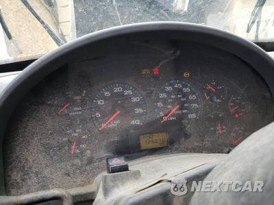 Zdjęcie 8 z 10 samochodu: 2004 INTERNATIONAL 4300 REFUSE TRUCK VIN:1HTMMAAL84H601574 - miniatura