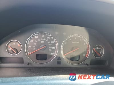 Zdjęcie 9 z 13 samochodu: 2004 VOLVO XC70 VIN:YV1SZ59H841127660 - miniatura