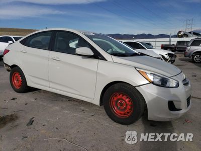 Czwarte zdjęcie samochodu z boku: 2016 HYUNDAI ACCENT SE VIN:KMHCT4AE9GU032336 - miniatura