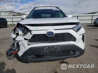 Piąte zdjęcie samochodu w środku: 2023 TOYOTA RAV4 XLE VIN:4T3RWRFV2PU085104 - miniatura