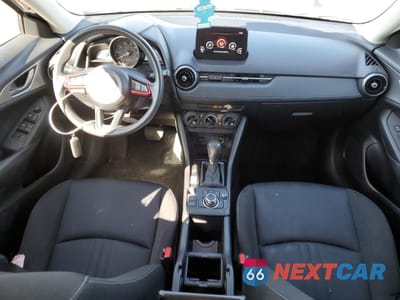 Zdjęcie 8 z 13 samochodu: 2019 MAZDA CX-3 SPORT VIN:JM1DKFB76K1450791 - miniatura
