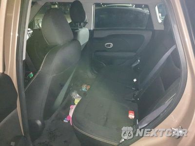 Zdjęcie 10 z 12 samochodu: 2015 KIA SOUL + VIN:KNDJP3A55F7201954 - miniatura