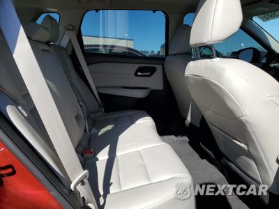 Zdjęcie 11 z 13 samochodu: 2024 NISSAN ROGUE SV VIN:5N1BT3BA8RC731757 - miniatura