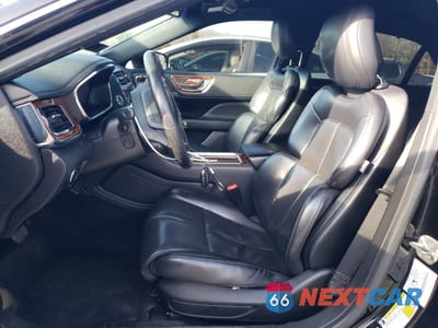 Zdjęcie 7 z 12 samochodu: 2018 LINCOLN CONTINENTAL VIN:1LN6L9HK2J5609666 - miniatura