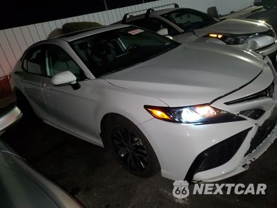 Czwarte zdjęcie samochodu z boku: 2024 TOYOTA CAMRY SE NIGHT SHADE VIN:4T1S11BK6RU113107 - miniatura