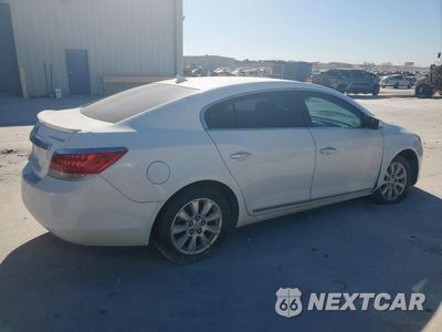 Trzecie zdjęcie samochodu z tyłu: 2013 BUICK LACROSSE VIN:1G4GA5ER5DF136400 - miniatura