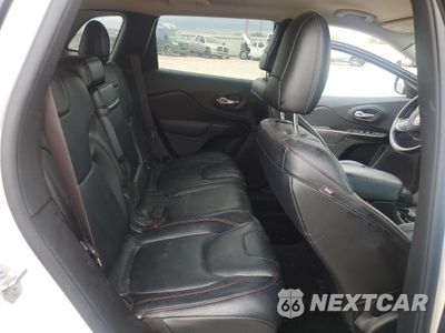 Zdjęcie 11 z 15 samochodu: 2014 JEEP CHEROKEE TRAILHAWK VIN:1C4PJMBS8EW316946 - miniatura