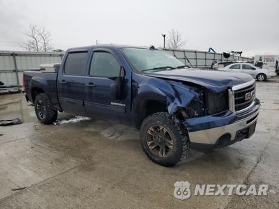 Czwarte zdjęcie samochodu z boku: 2011 GMC SIERRA K1500 SL VIN:3GTP2UEAXBG175999 - miniatura