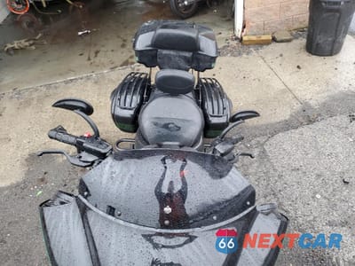 Piąte zdjęcie samochodu w środku: 2018 KAWASAKI VN1700 K VIN:JKBVNRK19JA014272 - miniatura