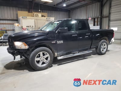2015 RAM 1500 ST 1C6RR7FT2FS758840 - główne zdjęcie licytacji z USA - miniatura
