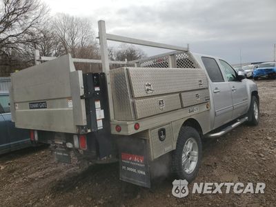 Trzecie zdjęcie samochodu z tyłu: 2010 CHEVROLET SILVERADO K1500 VIN:3GCRKTE39AG248475 - miniatura