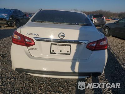 Zdjęcie 6 z 12 samochodu: 2016 NISSAN ALTIMA 2.5 VIN:1N4AL3AP4GN304797 - miniatura