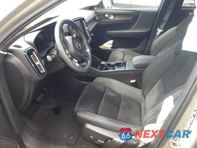 Zdjęcie 7 z 13 samochodu: 2023 VOLVO C40 RECHARGE ULTIMATE VIN:YV4ED3GM1P2056979 - miniatura