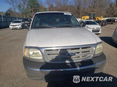 Piąte zdjęcie samochodu w środku: 2003 FORD F150 VIN:1FTRF17223NA53972 - miniatura