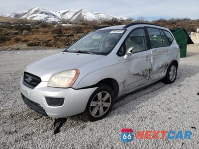2008 KIA RONDO BASE KNAFG525287145861 - główne zdjęcie licytacji z USA - miniatura