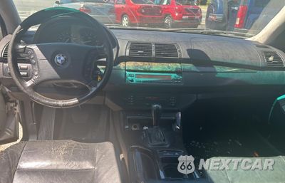 Zdjęcie 9 z 11 samochodu: 2004 BMW X5 3.0I VIN:5UXFA13564LU22488 - miniatura