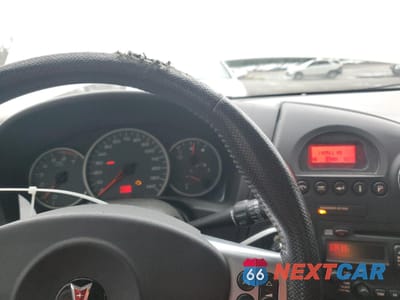 Zdjęcie 9 z 12 samochodu: 2006 PONTIAC GRAND PRIX VIN:2G2WP552961278944 - miniatura