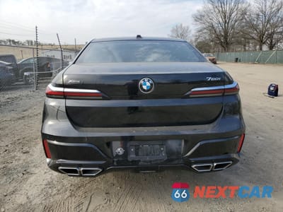 Zdjęcie 6 z 12 samochodu: 2023 BMW 760 XI VIN:WBA33EJ05PCN84000 - miniatura