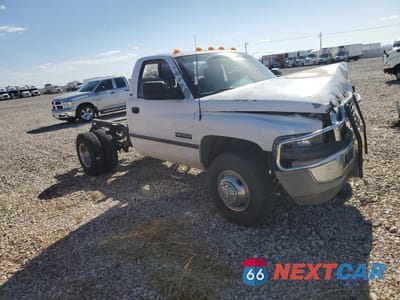 Czwarte zdjęcie samochodu z boku: 1996 DODGE RAM 3500 VIN:1B7MC36C8TJ153994 - miniatura