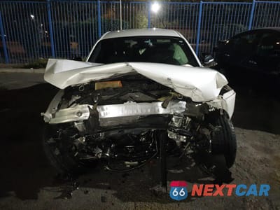 Piąte zdjęcie samochodu w środku: 2015 BMW 228 I VIN:WBA1F5C54FV257419 - miniatura