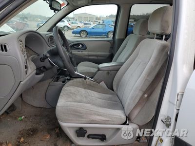 Zdjęcie 7 z 14 samochodu: 2005 CHEVROLET TRAILBLAZER EXT LS VIN:1GNES16S156108413 - miniatura