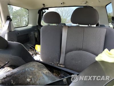 Zdjęcie 10 z 14 samochodu: 2005 MAZDA TRIBUTE S VIN:4F2CZ04195KM10622 - miniatura